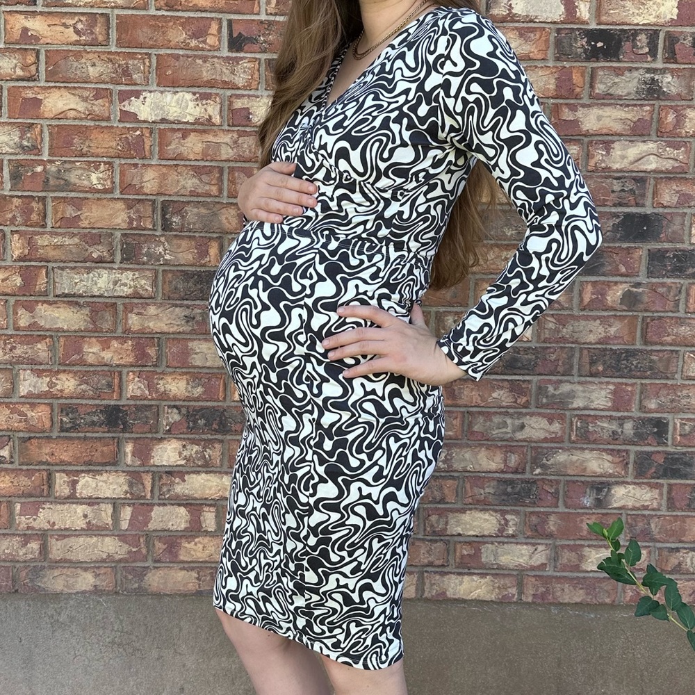 STORQ Swirl All Access Body Suit and Pencil Skirt Set Maternity